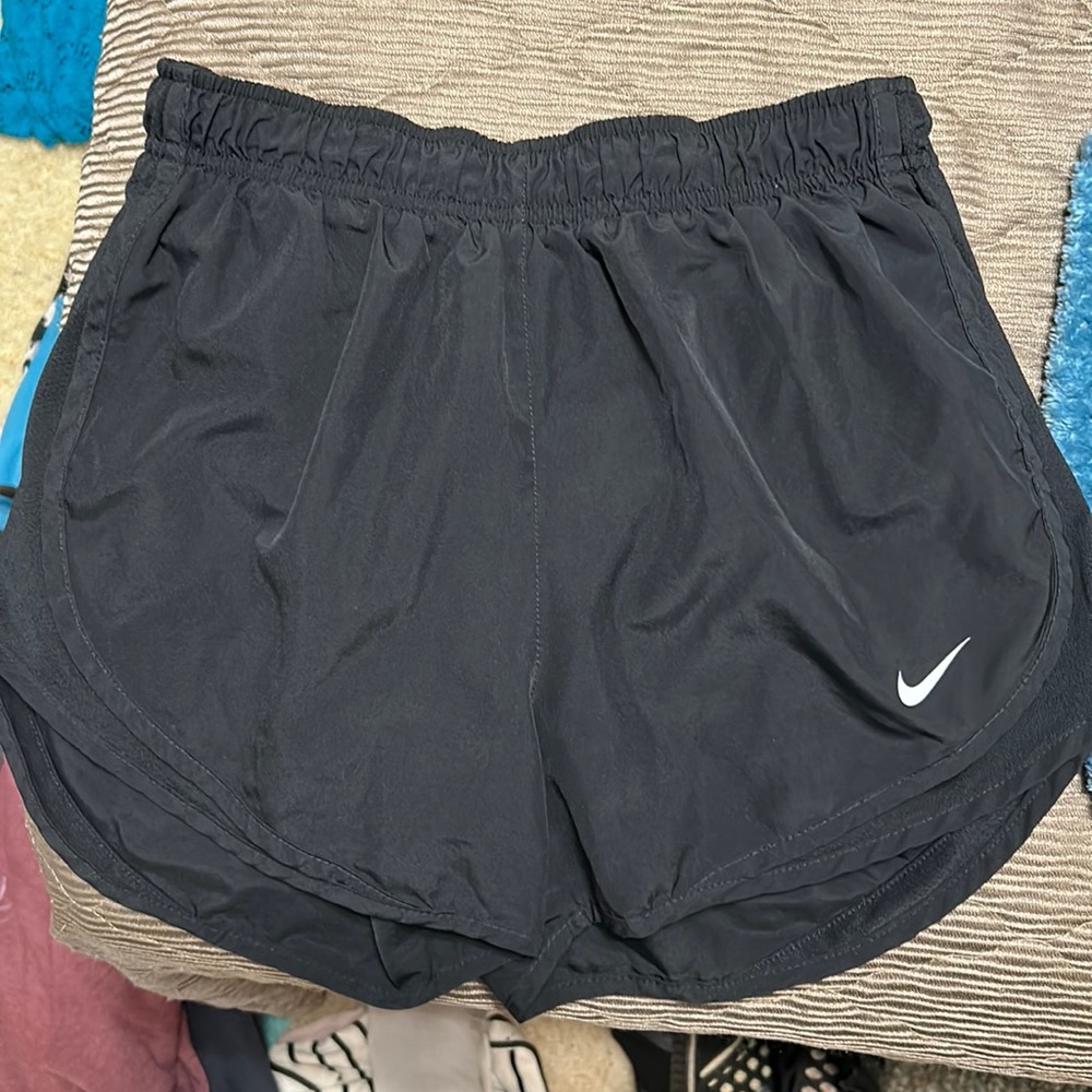 Black Nike drifit shorts